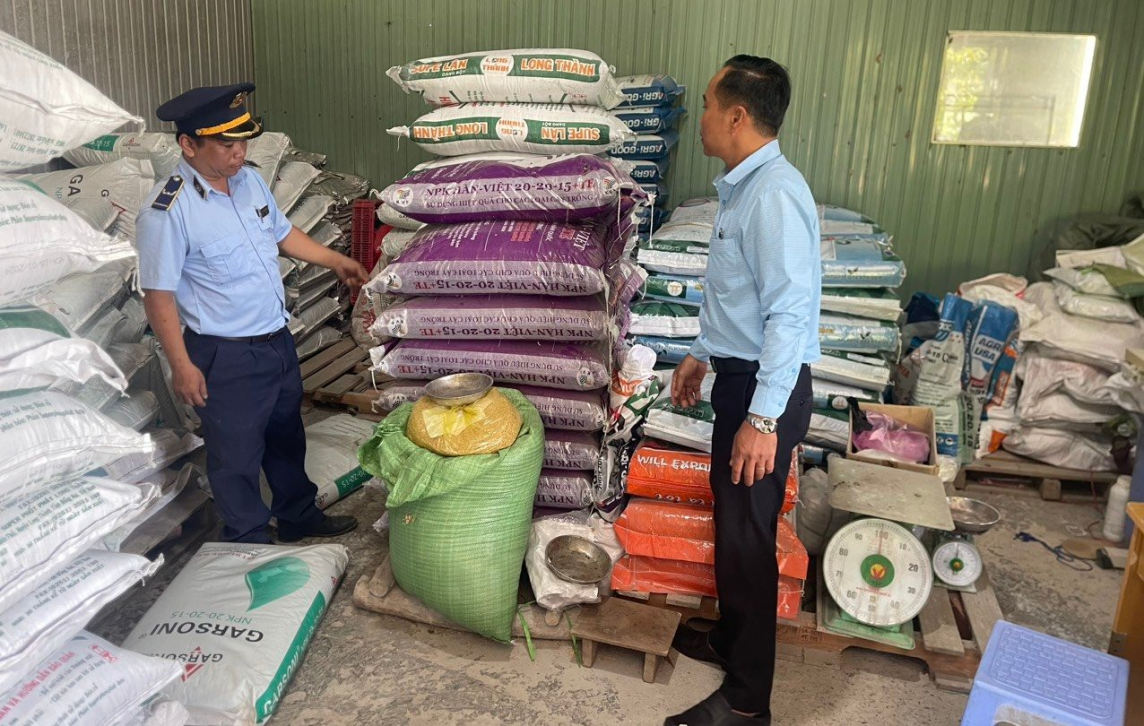 tien giang xu phat gan 13 ty dong cac co so kinh doanh phan bon thuoc bao ve thuc vat vi pham