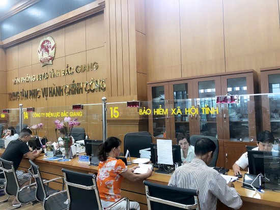 bac giang kip thoi dua thong tin minh bach den voi doanh nghiep