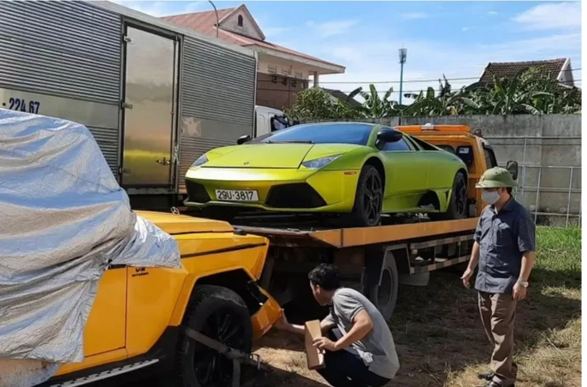 Quảng Bình: Vì sao 2 ''siêu xe'' Lamborghini và Mercedes - AMG G63 bị tiêu huỷ?