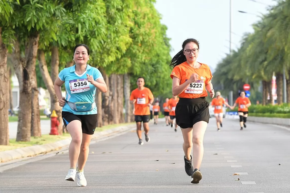 500 phóng viên, biên tập hào hứng tham gia giải chạy 'Vì Làn sóng khỏe'