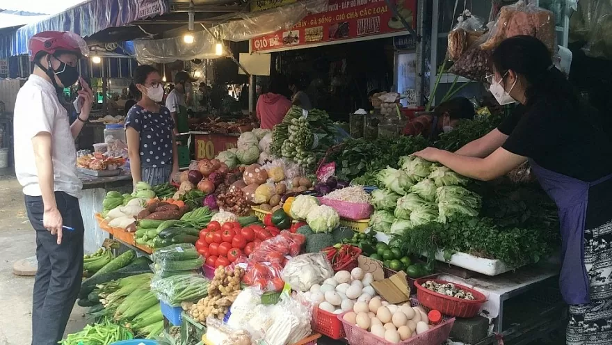 Giá hàng hóa, thực phẩm trên địa bàn Hà Nội sau kỳ điều chỉnh tăng lương