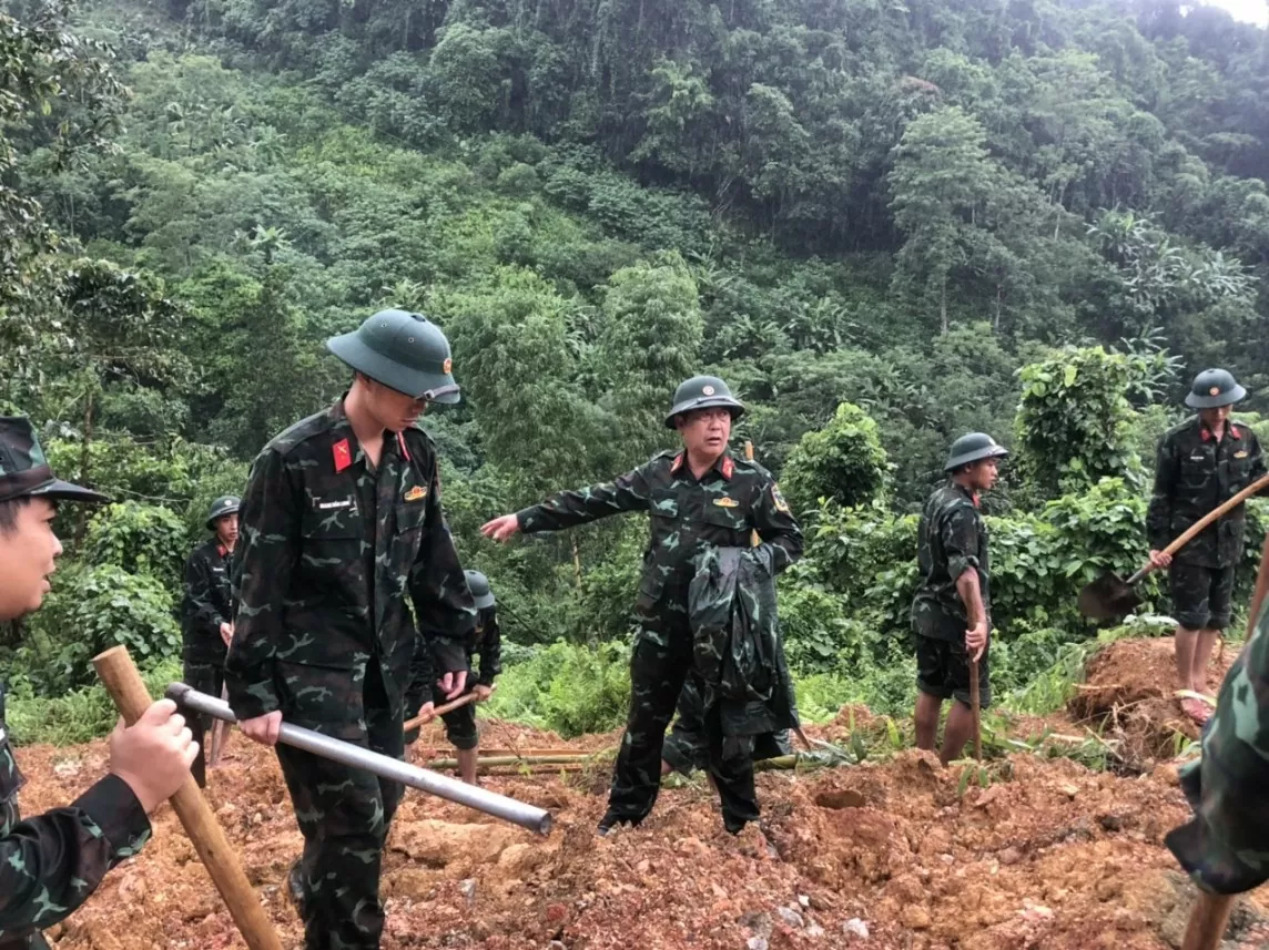 Cập nhật vụ sạt lở đất ở Hà Giang: 15 người thương vong, huy động 500 người tham gia tìm kiếm