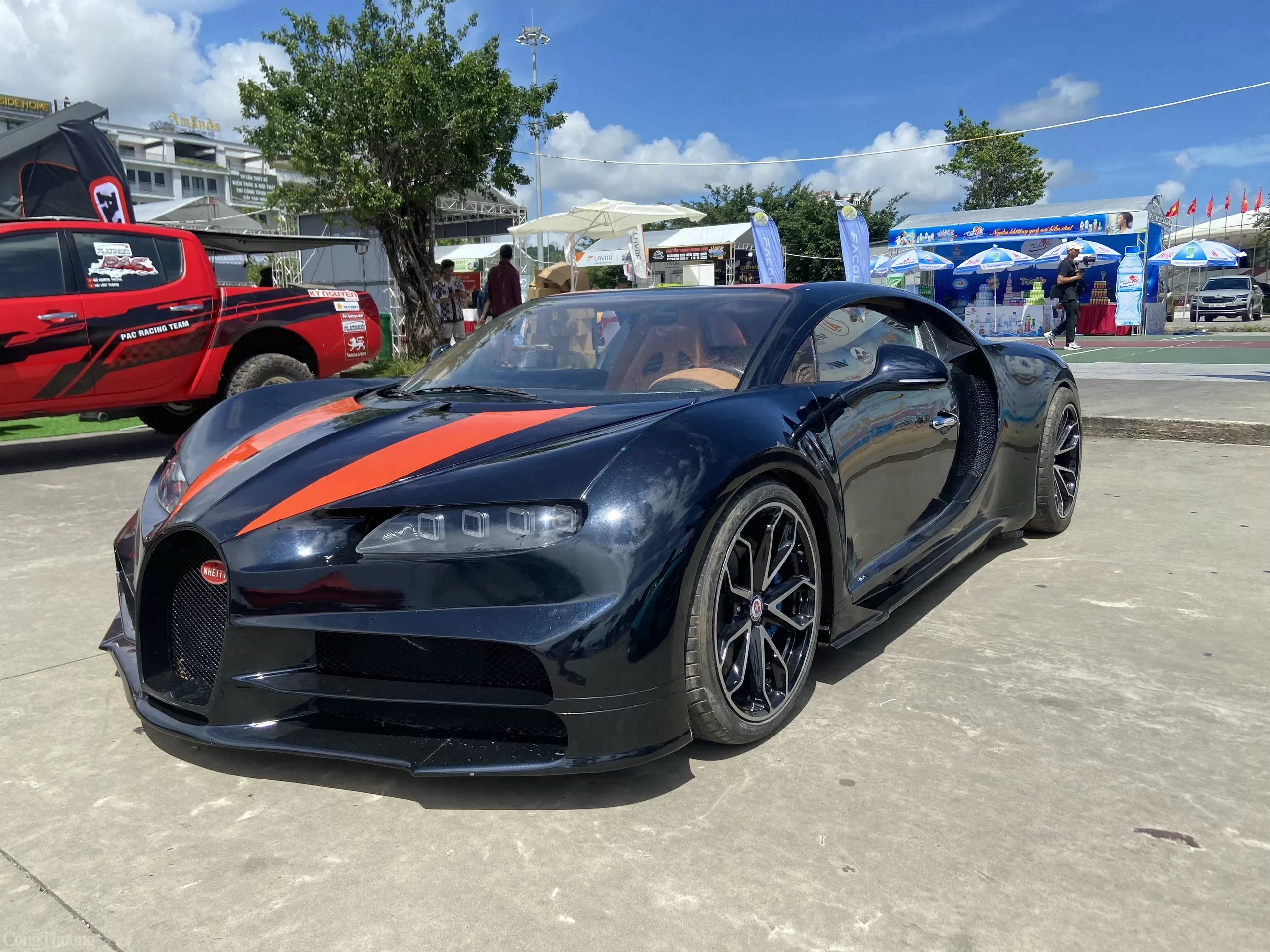 Bugatti Chiron tự chế có ngoại hình tương đương với sản phẩm nguyên bản từ thương hiệu siêu xe Pháp.