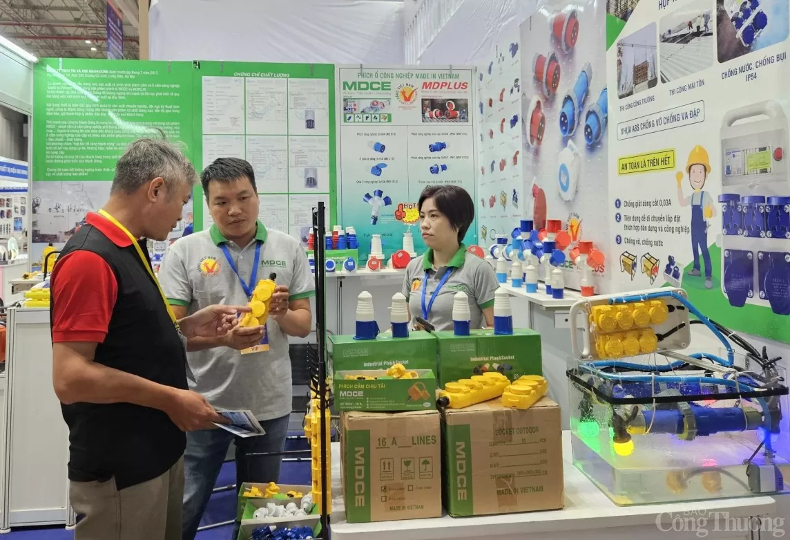 Khai mạc Triển lãm VIETNAM ETE và ENERTEC EXPO năm 2024 tại TP. Hồ Chí Minh