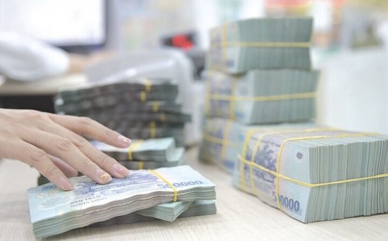 kinh te vi mo on dinh mat bang lai suat tim diem can bang moi