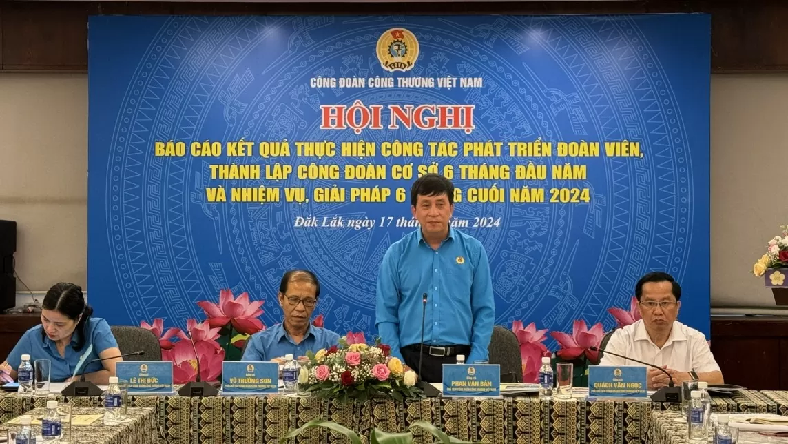 Phát triển đoàn viên công đoàn là nhiệm vụ trọng tâm năm 2024 của Công đoàn Công Thương Việt Nam