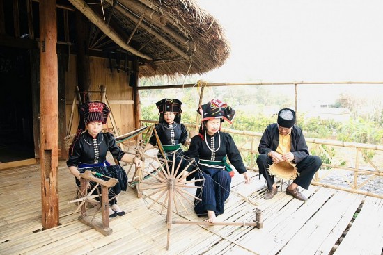 nguoi phu nu dam me giu lua cho van hoa thai