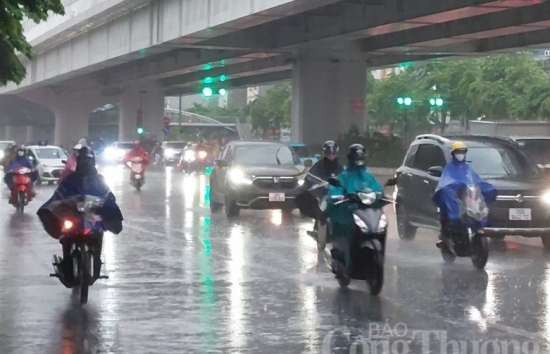 du bao thoi tiet ha noi hom nay 2372024 ha noi mua to kem dong de phong loc set gio giat manh