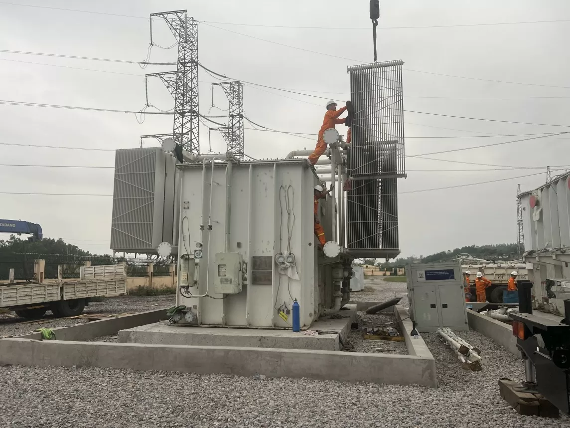 NPTS tự tin làm chủ công nghệ lắp đặt, thí nghiệm trạm biến áp 500kV