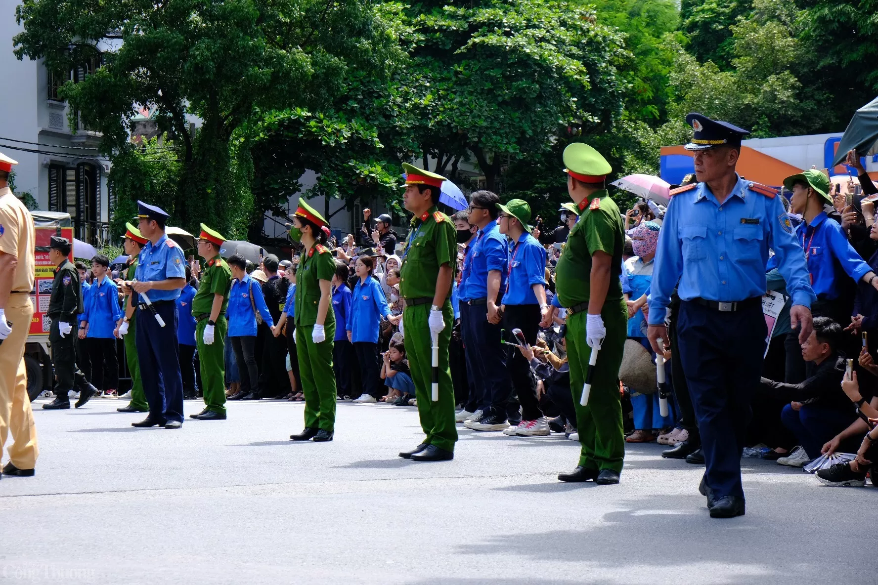 Nghẹn ngào thời khắc tiễn biệt Tổng Bí thư Nguyễn Phú Trọng