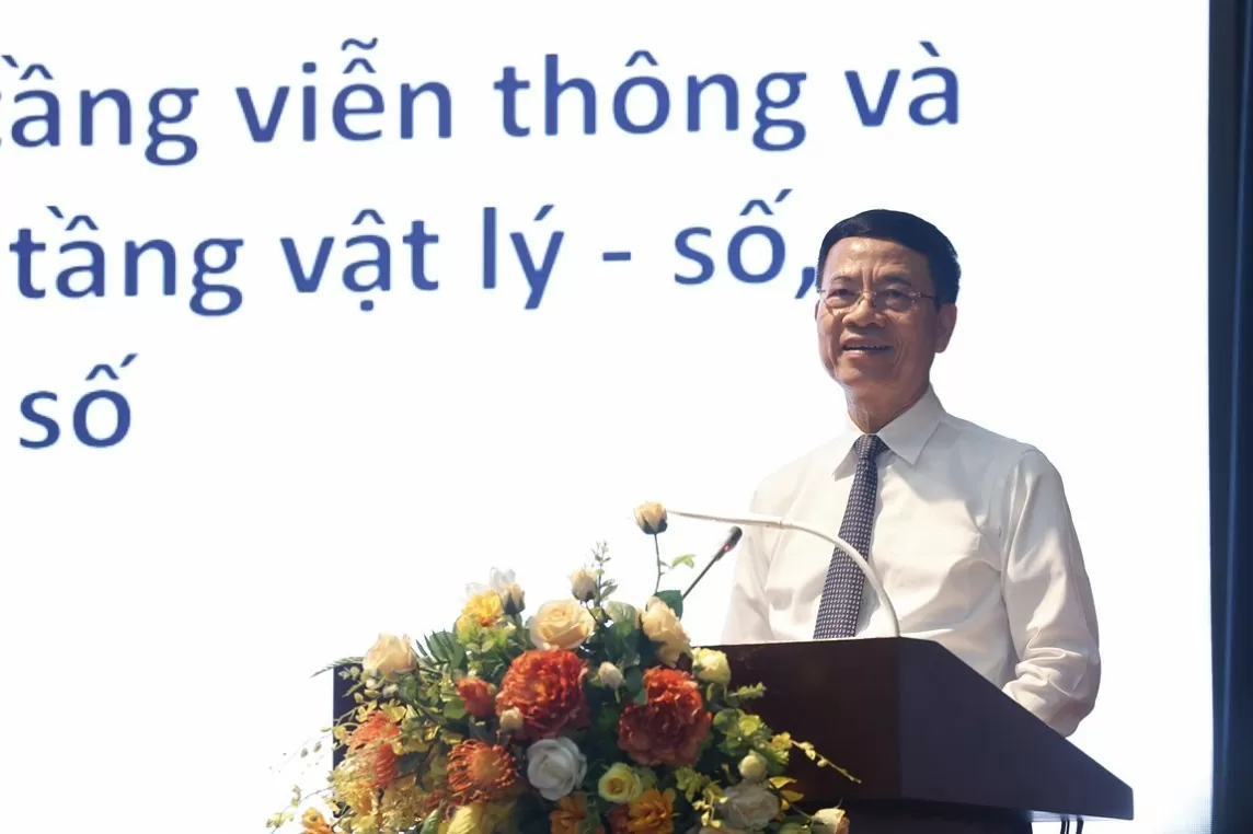 Bộ trưởng Nguyễn Mạnh Hùng chủ trì Hội nghị sơ kết công tác Thông tin và Truyền thông