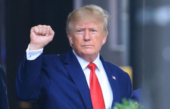 neu tai cu ong trump se tang thue voi hang nhap khau tu trung quoc