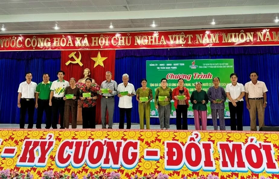 PVFCCo: Nhiều hoạt động thiết thực, ý nghĩa kỷ niệm ngày Thương binh liệt sỹ