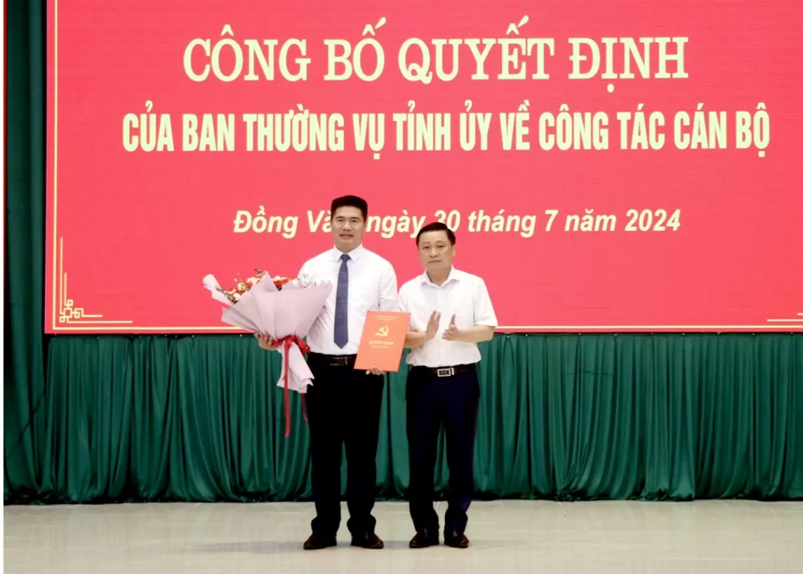 Hà Giang công bố quyết định của Ban Thường vụ Tỉnh ủy về công tác cán bộ