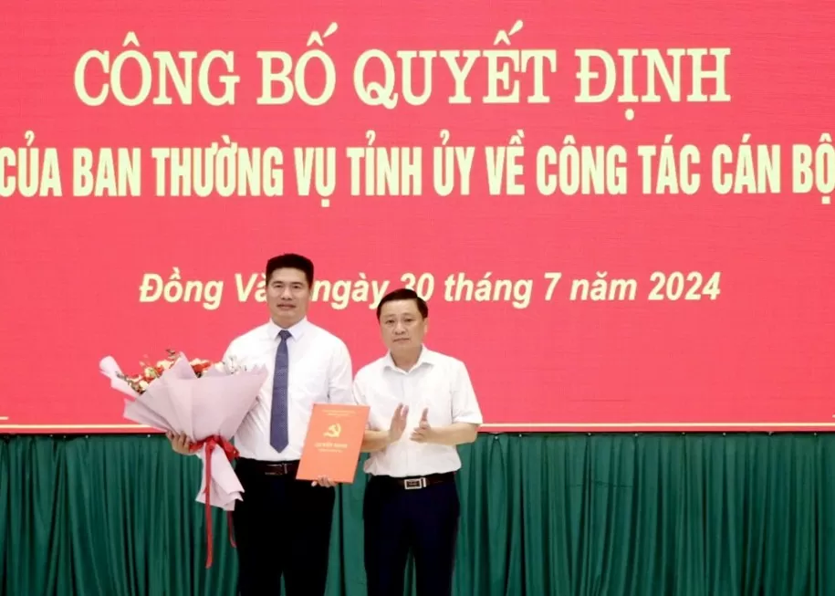 Hà Giang công bố quyết định của Ban Thường vụ Tỉnh ủy về công tác cán bộ