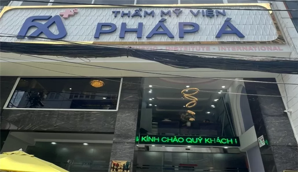 TP. Hồ Chí Minh: Thêm một bệnh nhân suýt chết sau phẫu thuật tại thẩm mỹ viện ‘chui’