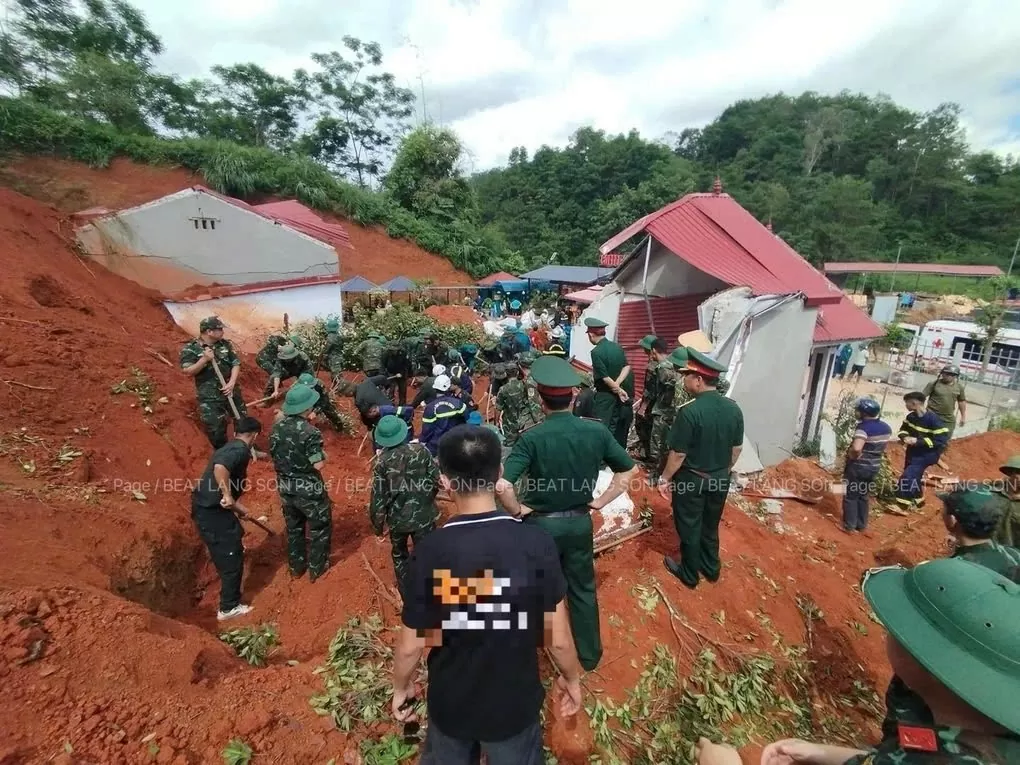 Lạng Sơn: Căn nhà ở huyện Cao Lộc bị đất đá vùi lấp, hai vợ chồng tử vong