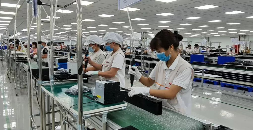 ản xuất linh kiện điện tử tại Công ty Bumjin Electronics Vina (KCN Đông Mai, TX Quảng Yên). Ảnh: Thu Trang