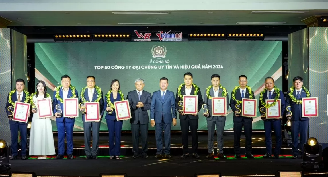 Tôn vinh và chúc mừng Top các Công ty Đại chúng uy tín và hiệu quả năm 2024