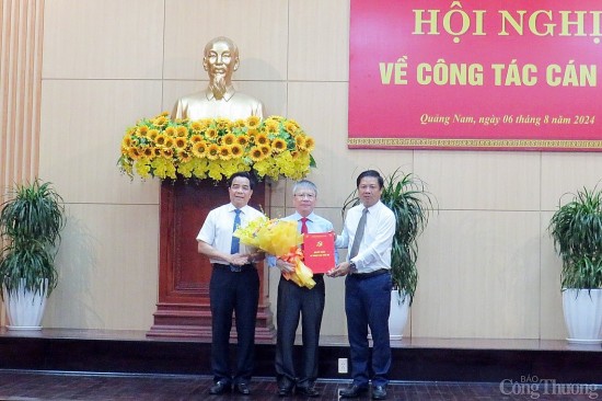 chuan y ong nguyen duc dung giu chuc pho bi thu tinh uy quang nam