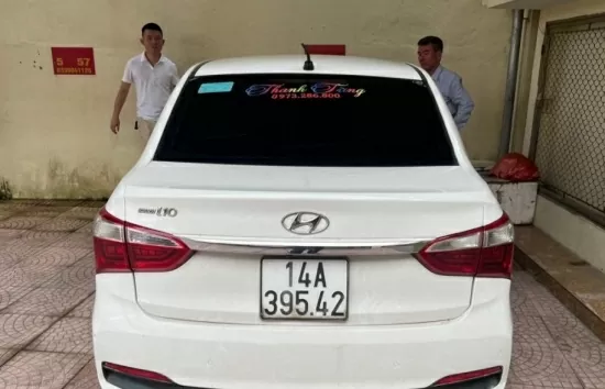 Lái xe taxi ở Quảng Ninh tông chết người rồi bỏ chạy, giấu ô tô