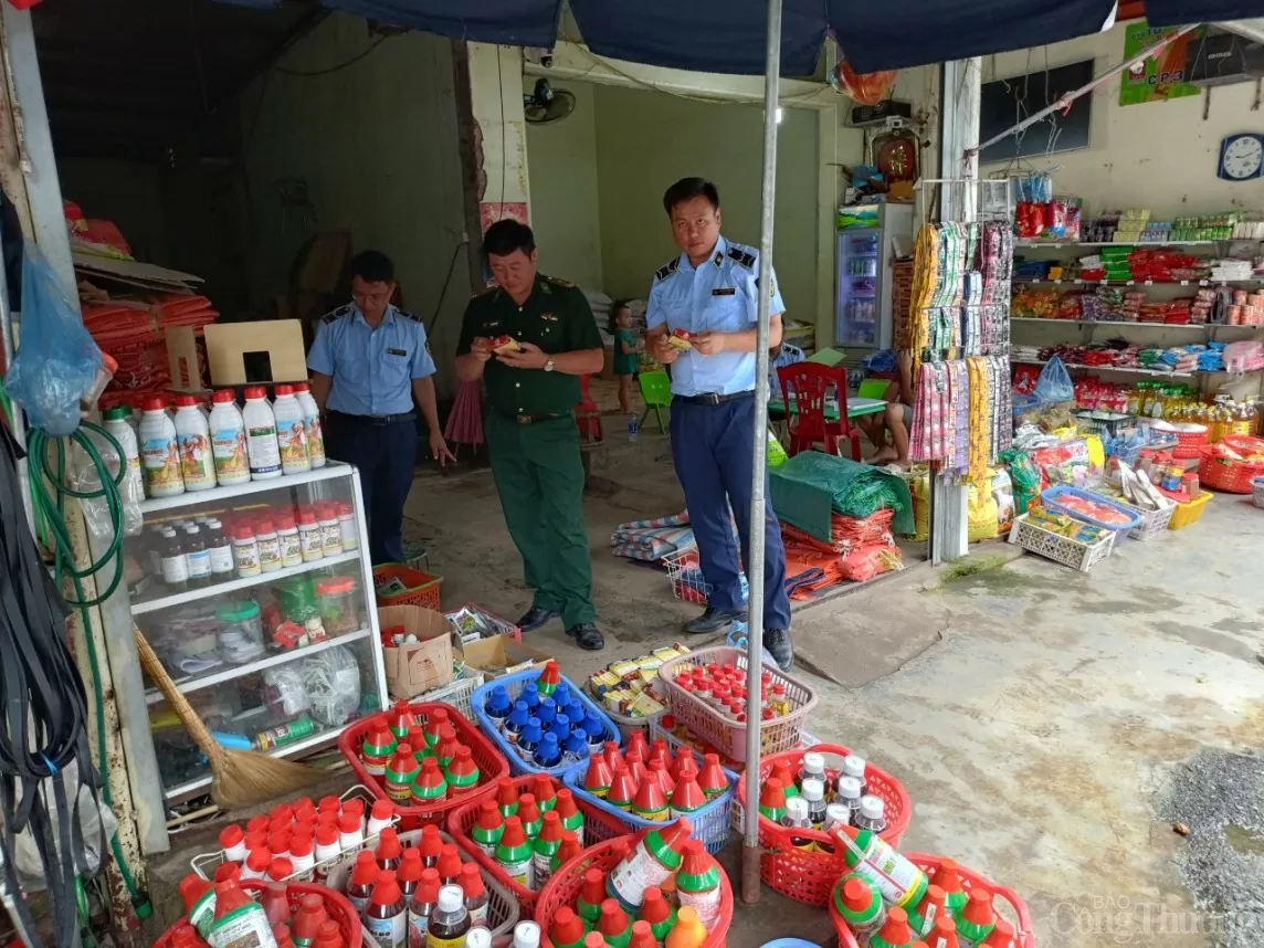 Lai Châu: Xử phạt hộ kinh doanh thức ăn chăn nuôi không đăng ký và thuốc trừ cỏ hết hạn sử dụng