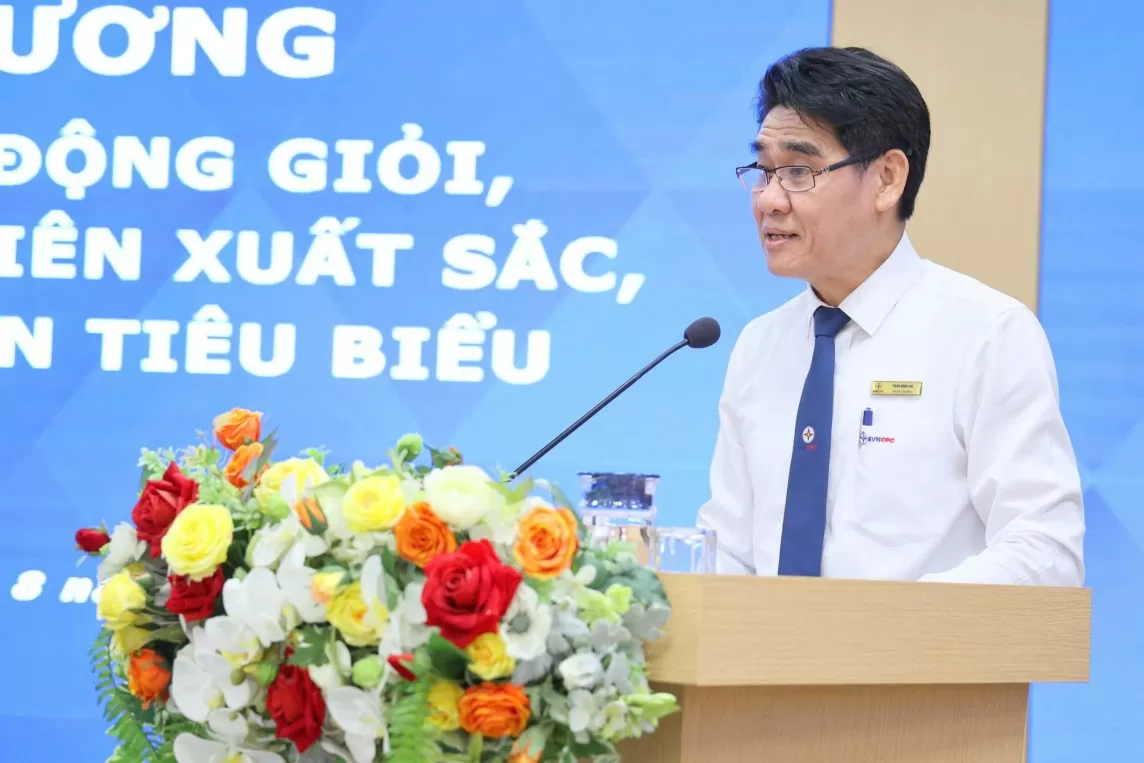 Công đoàn EVNCPC biểu dương lao động giỏi, cán bộ công đoàn tiêu biểu, an toàn vệ sinh viên xuất sắc