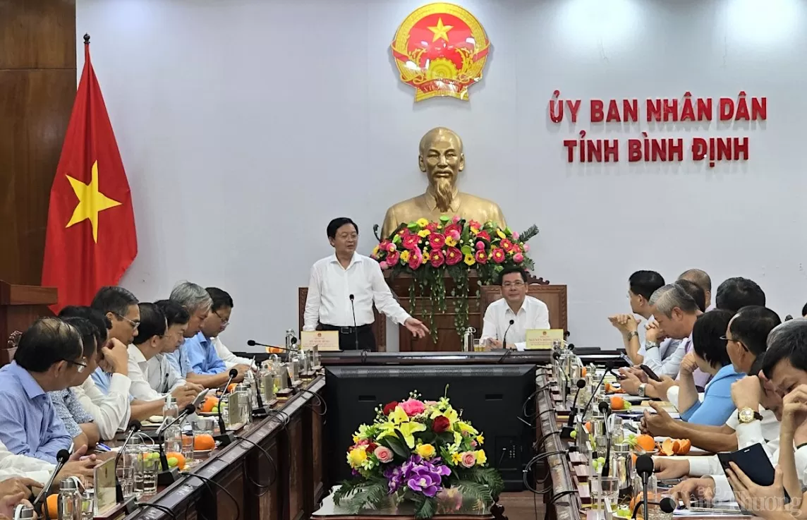 Bí thư Tỉnh ủy Bình Định Hồ Quốc Dũng phát biểu tại buổi làm việc