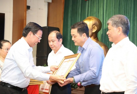 tp ho chi minh thay doi quy trinh bo nhiem lanh dao dia phuong
