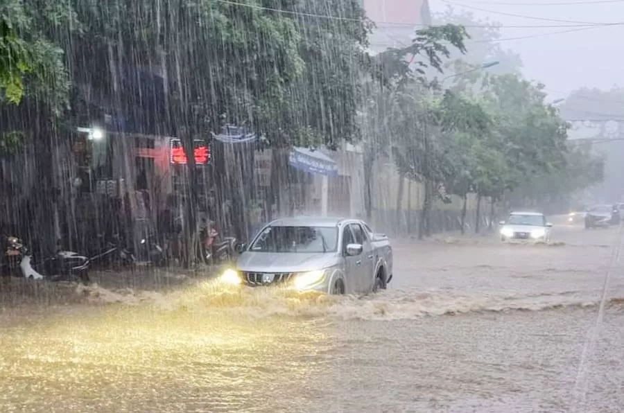 Lào Cai ban hành công điện hỏa tốc ứng phó mưa lũ, sạt lở đất