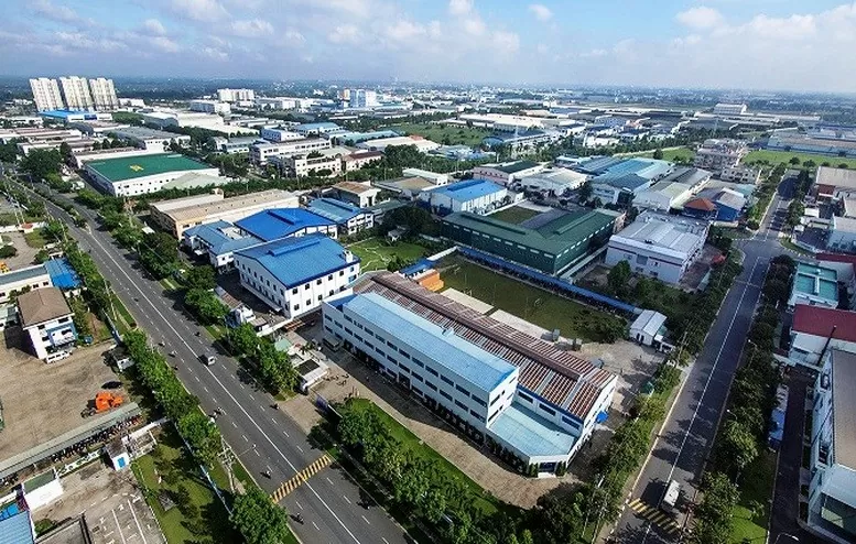 giai đoạn 2025-2030, Đồng Nai đặt mục tiêu giảm phát thải 20%; giai đoạn 2030-2035, giảm phát thải 45%; giai đoạn 2035-2045, trung hoà các-bon; giai đoạn 2045-2050, phát thải khí nhà kính bằng 0