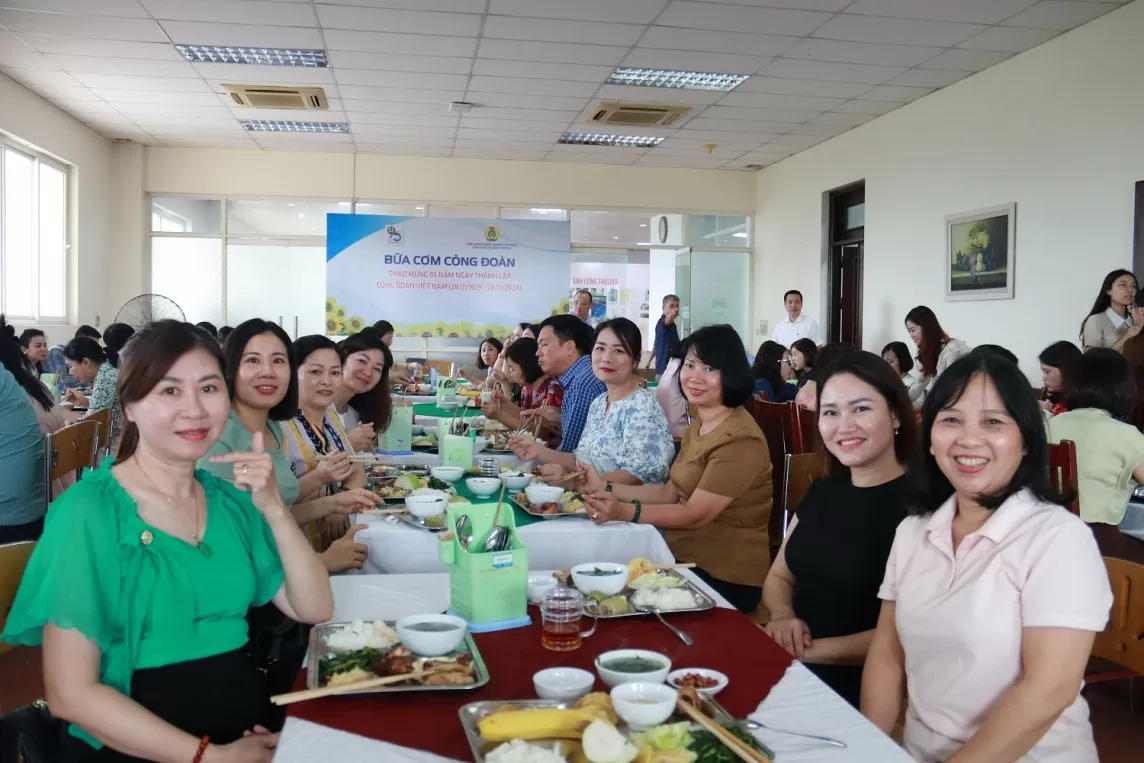 'Bữa cơm Công đoàn' - thông điệp mạnh mẽ về sự đoàn kết và tinh thần cộng đồng