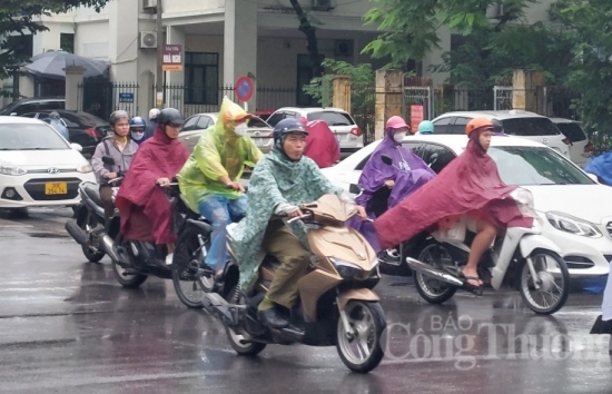 du bao thoi tiet hom nay ngay 1582024 bac bo mua dong co noi mua to trung bo tiep tuc nang nong