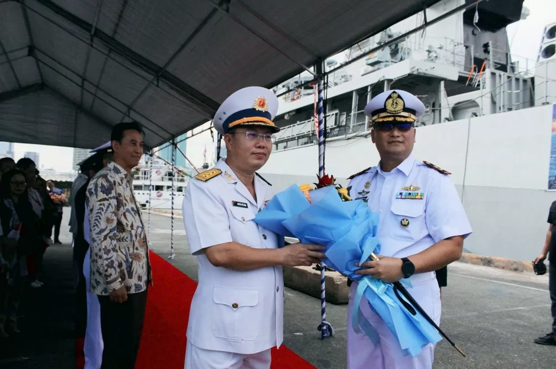 Tàu Hải quân Indonesia thăm Việt Nam