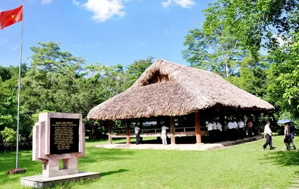 Tuyên Quang: Bảo tồn và phát huy giá trị các di sản văn hóa lịch sử trong phát triển du lịch