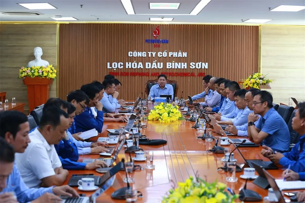 Tổng Giám đốc BSR Bùi Ngọc Dương chủ trì phiên họp khởi động (Kick off Meeting) đánh giá cơ hội tối ưu chu kỳ Bảo dưỡng tổng thể NMLD Dung Quất.