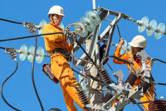 Thi công đường dây 500kV mạch 3: EVN được Thủ tướng đề xuất khen thưởng cấp Nhà nước cao nhất