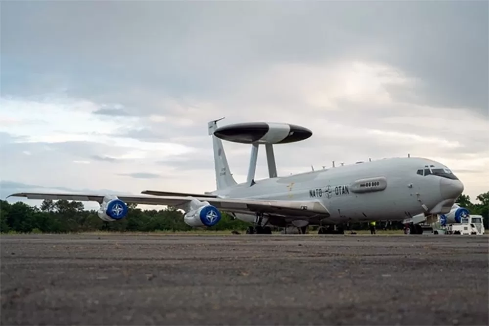 Một máy bay AWACS tại căn cứ của NATO ở Geilenkirchen, Đức (Ảnh: X)