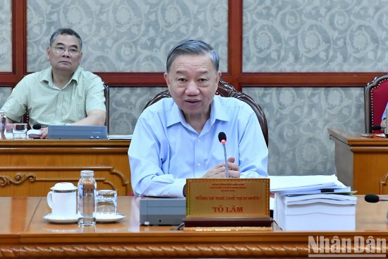 tong bi thu chu tich nuoc to lam chu tri hop bo chinh tri ve quy hoach tp ho chi minh