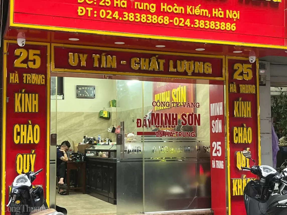 Nhiều cửa hàng kinh doanh vàng 'ế ẩm', treo biển cho thuê Giá vàng cửa hàng vàng