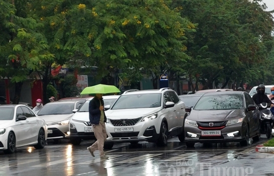 du bao thoi tiet ha noi ngay 2582024 ha noi tang nhiet co mua vua den mua to
