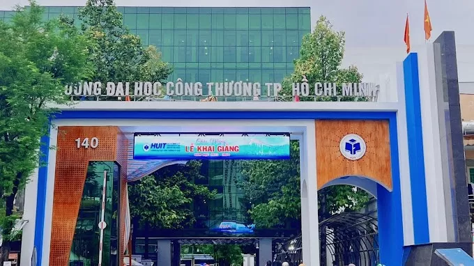 Cẩn trọng ‘mánh khoé’ mạo danh nhà trường lừa tiền các tân sinh viên