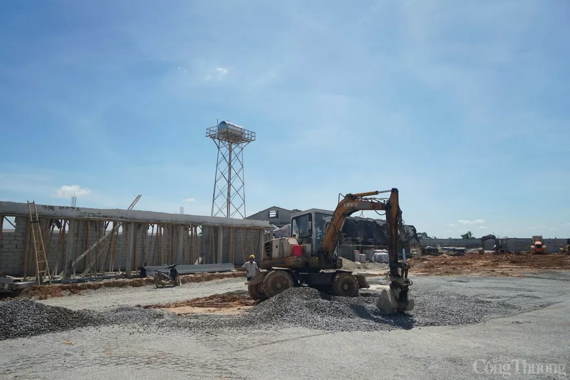 Cận cảnh “trái tim” của truyền tải điện Bắc Trung Bộ trị giá hơn 1,4 nghìn tỷ đồng Cận cảnh “trái tim” của truyền tải điện Bắc Trung Bộ trị giá hơn 1,4 nghìn tỷ đồng