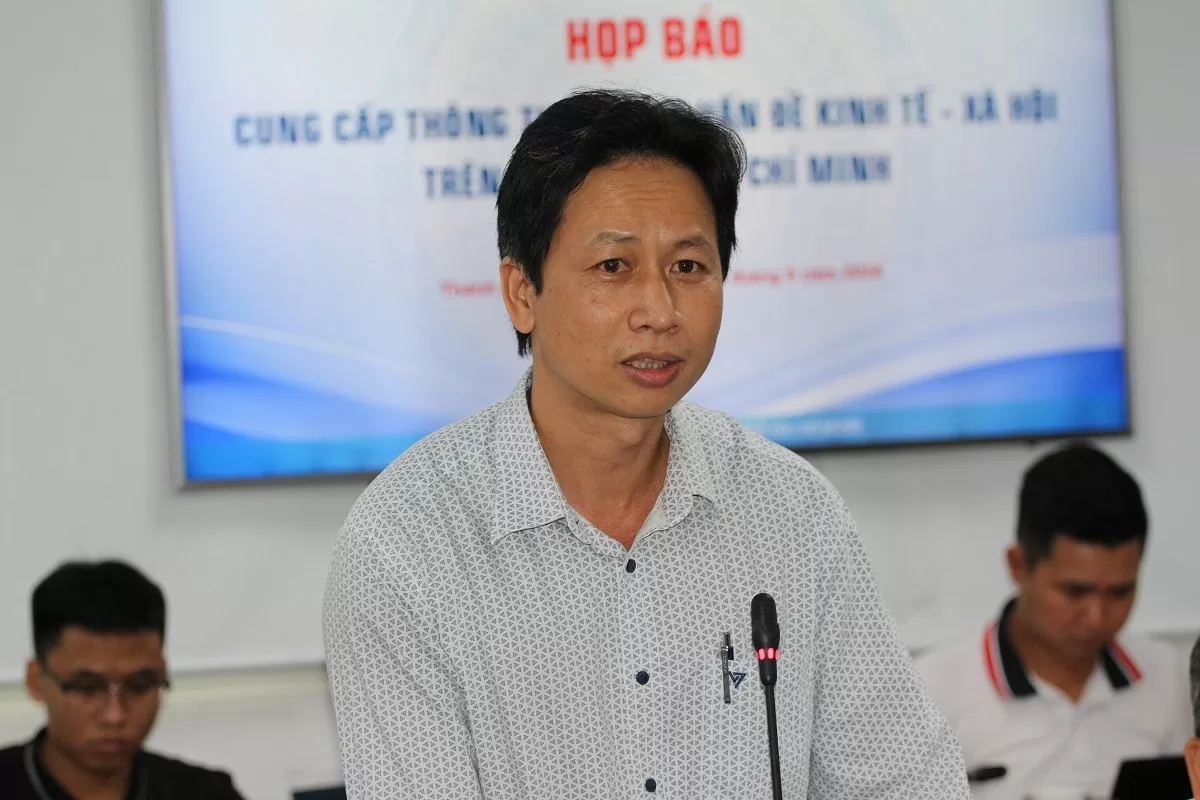 TP. Hồ Chí Minh: Thông tin về việc lắp đặt điện mặt trời áp mái tại trụ sở công