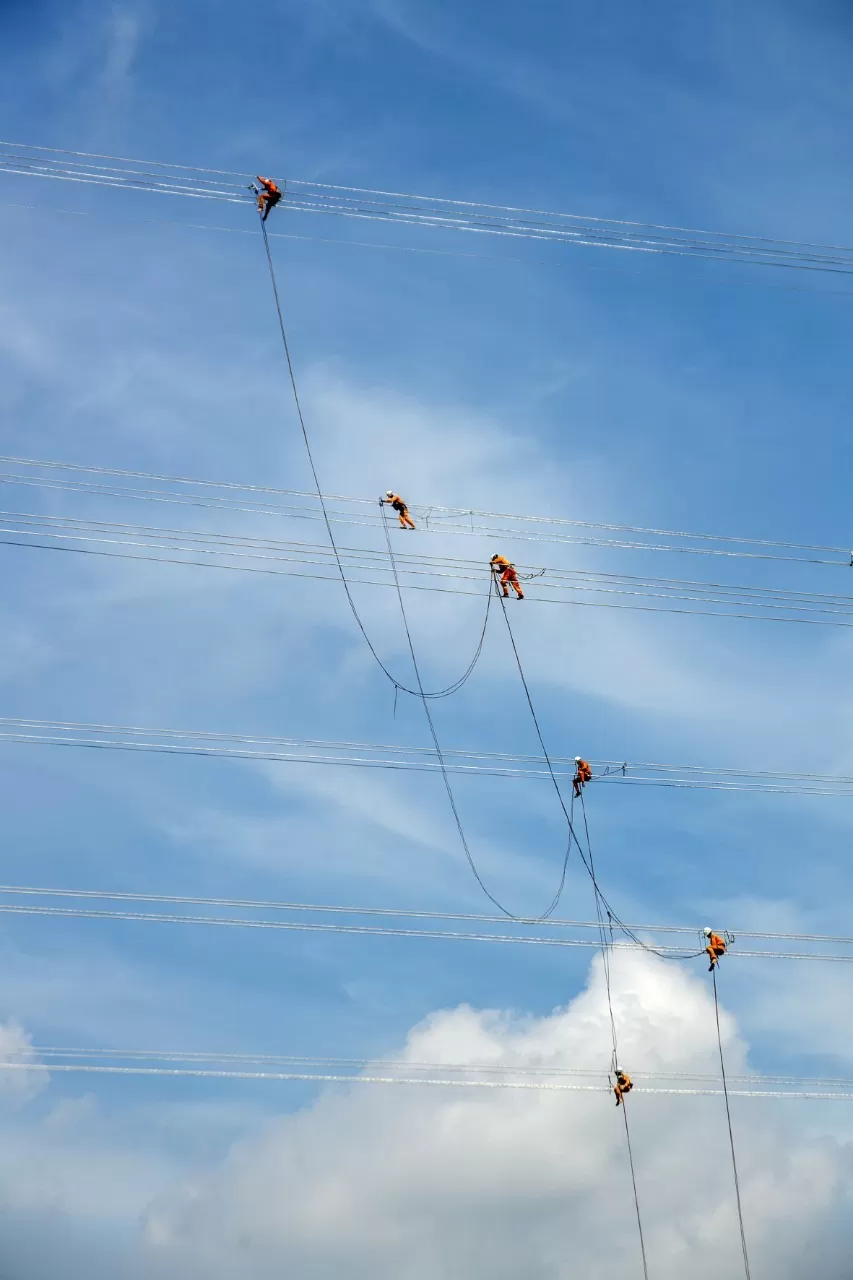 Đường dây 500 kV mạch 3 Quảng Trạch - Phố Nối: Nối dài những kỳ tích của ngành điện