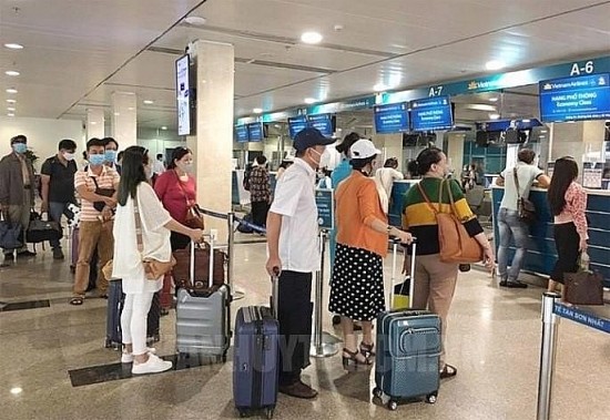 tp ho chi minh them 6 dai dien doanh nghiep bi tam hoan xuat canh