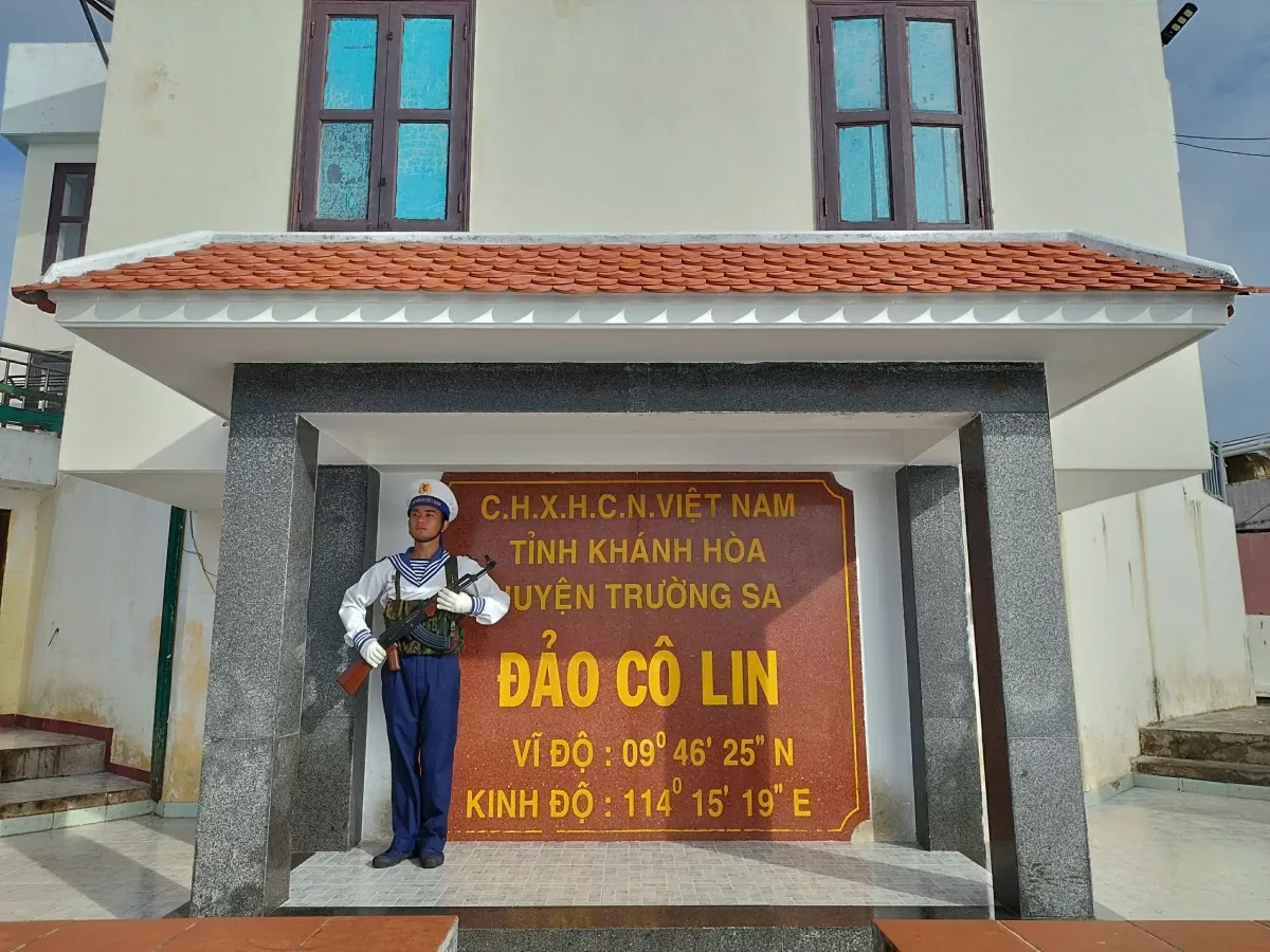 Chùm ảnh: Đảo Trường Sa trực sẵn sàng chiến đấu dịp Quốc khánh 2/9