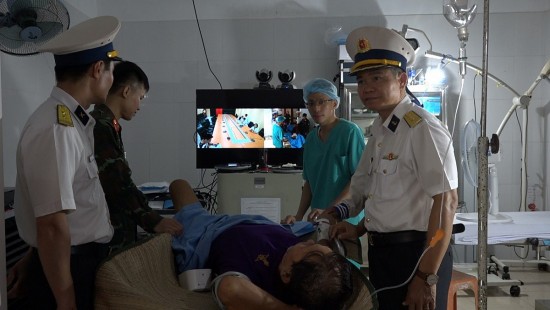cap cuu kip thoi ngu dan bi nan tai truong sa