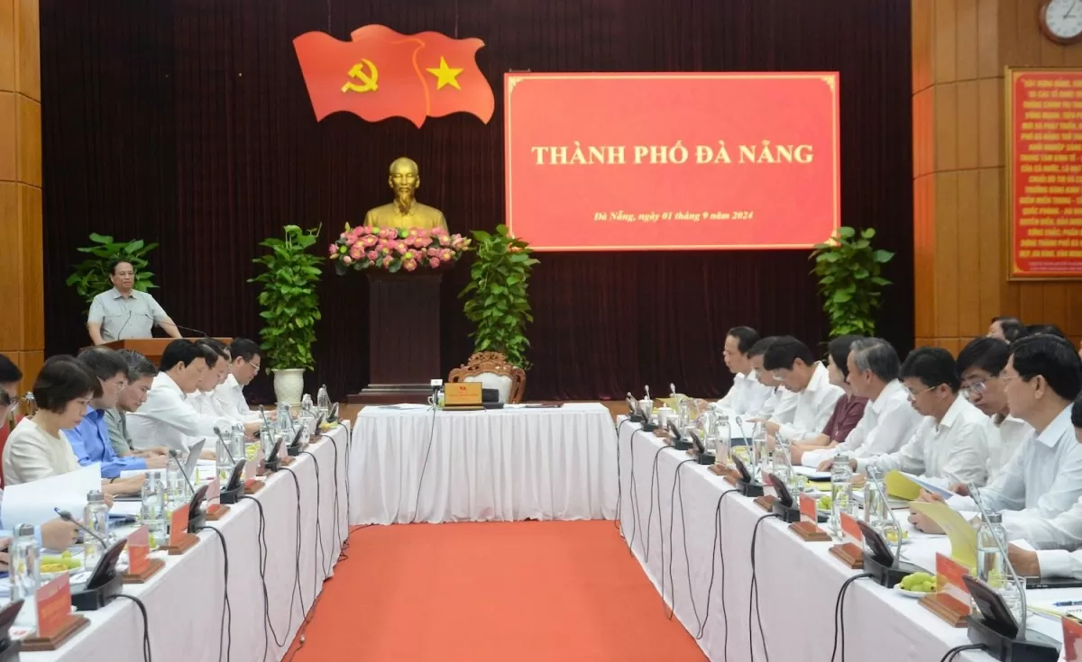 Thủ tướng Phạm Minh Chính: Đà Nẵng phải phát huy vai trò là cực tăng trưởng, phát triển của miền Trung