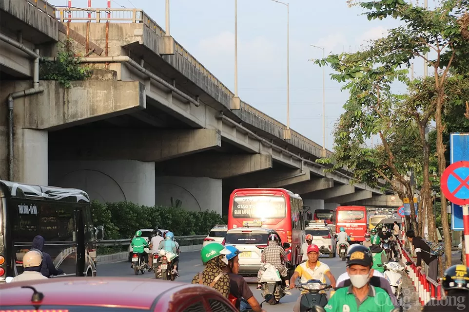 Hà Nội: Cuối ngày nghỉ lễ 2/9, giao thông khá thuận lợi, không xảy ra ùn tắc nghiêm trọng